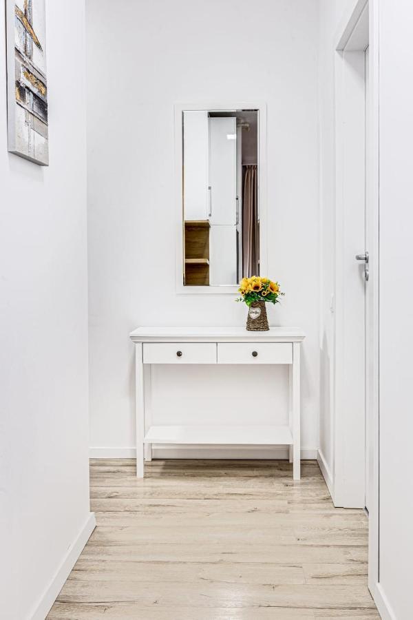 Ari Green Apartment Near Atrium Mall Arad Zewnętrze zdjęcie